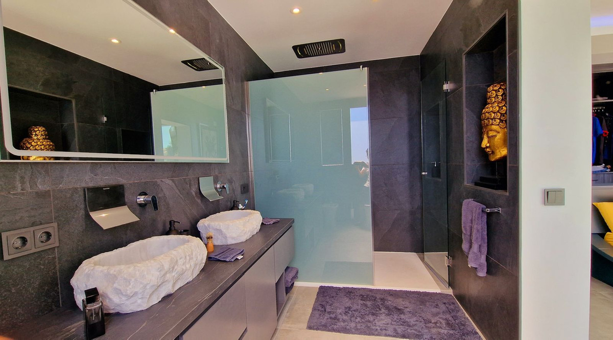 3 Bedroom Villa in San Pedro de Alcántara - Foto 25