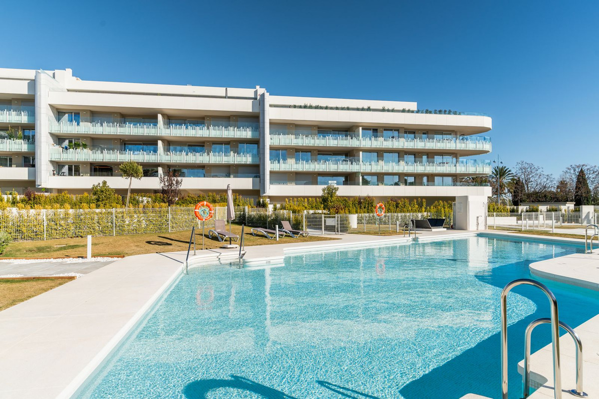 3 Bedroom Apartment in San Pedro de Alcántara - Photo 6