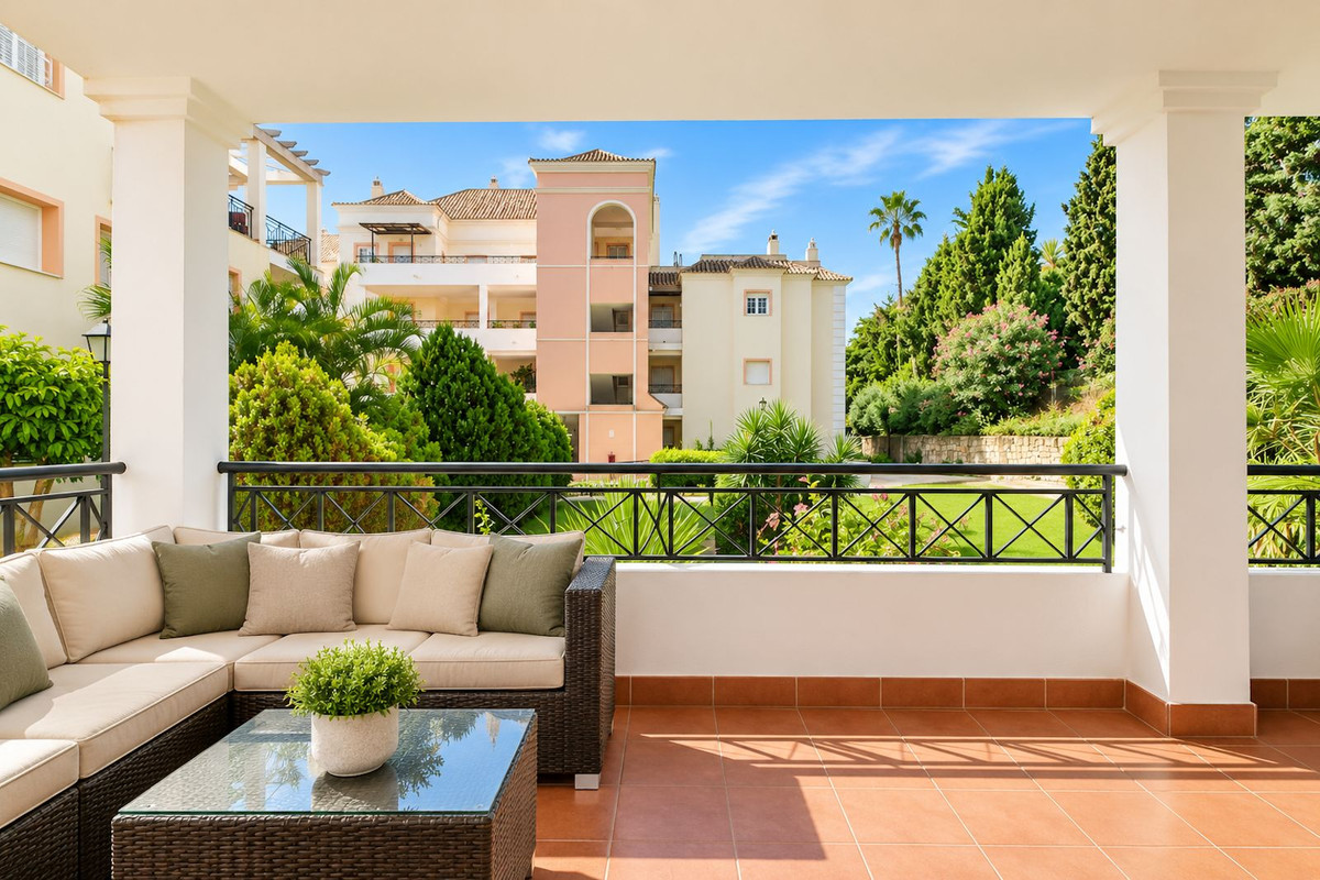3 Bedroom Apartment in Marbella - Photo 7