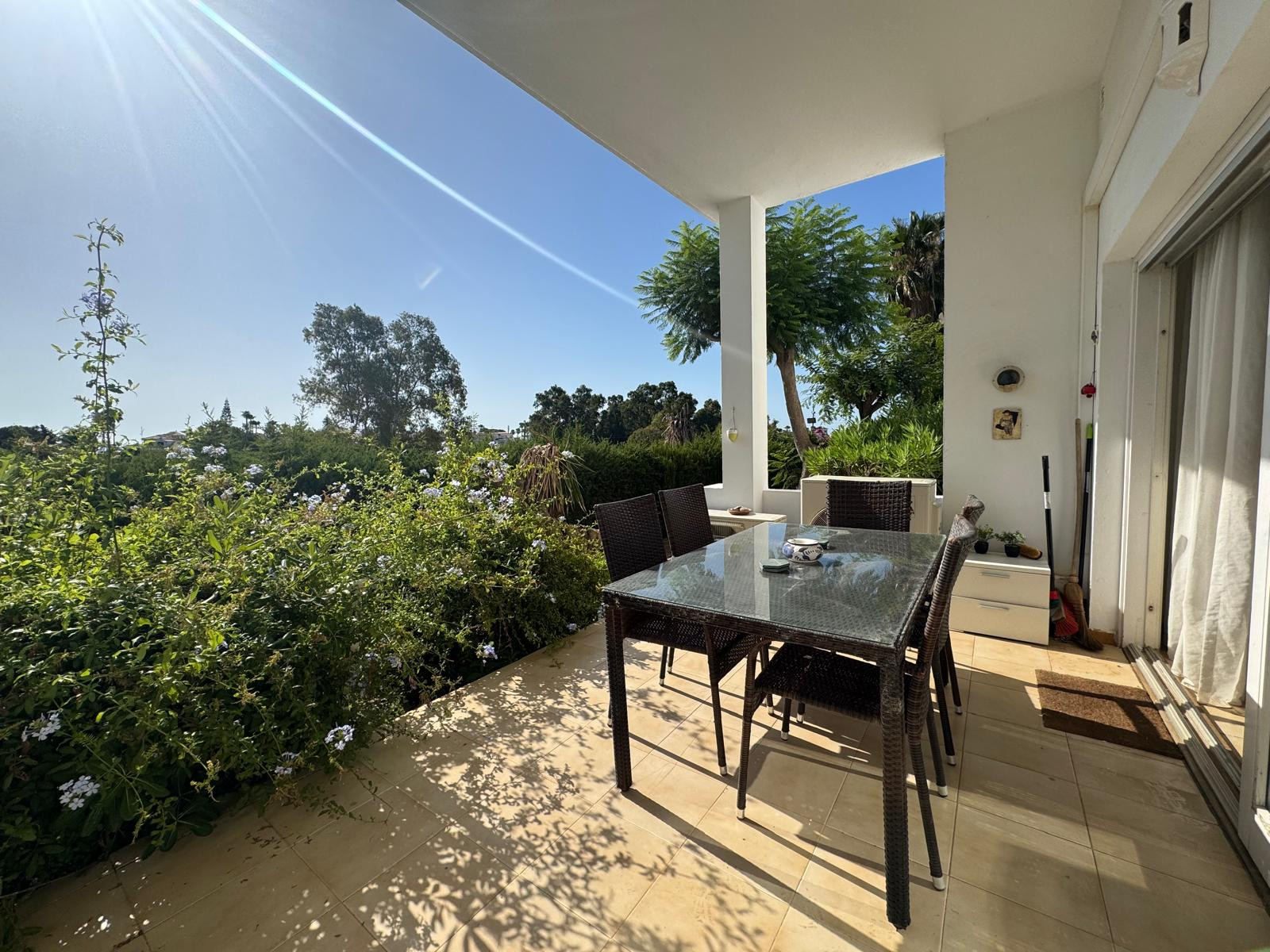 2 Bedroom Apartment in Estepona - Photo 16