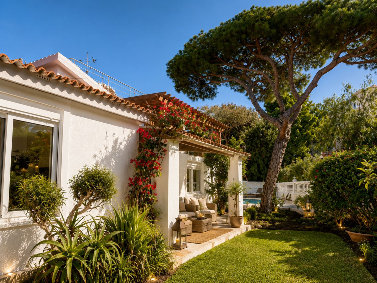 4 Bedroom Villa in Marbella - Photo 13