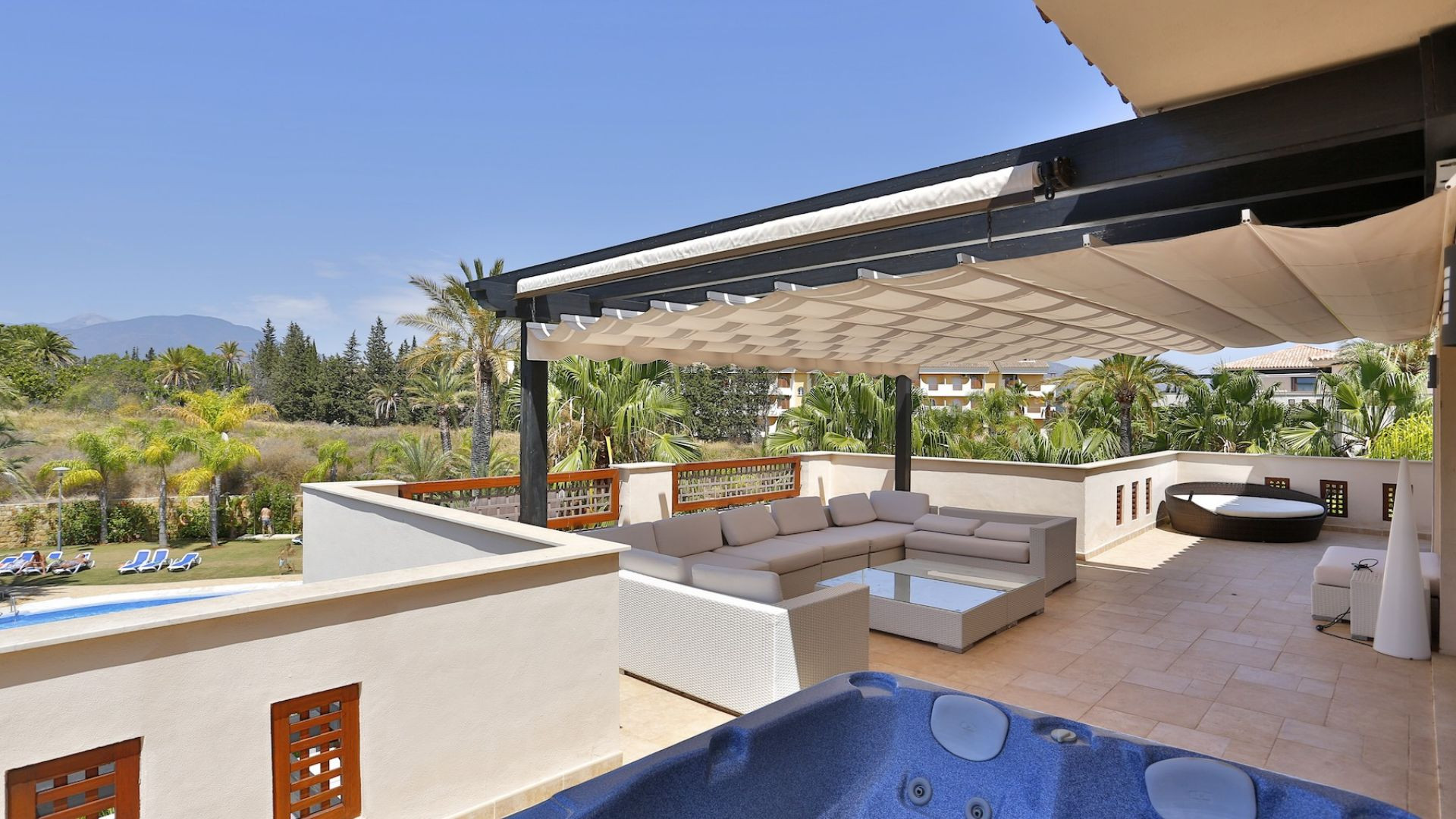 Apartamento com 2 quartos com piscina em Málaga, Espanha – Foto 1