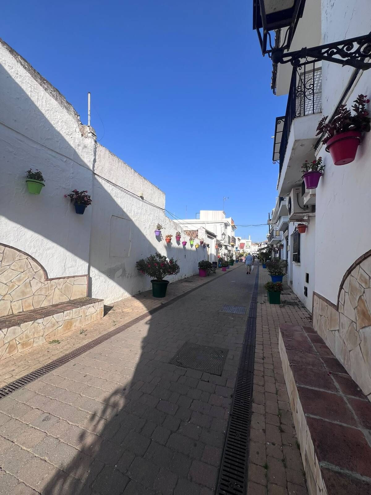 3 Bedroom Townhouse in Estepona - Foto 32