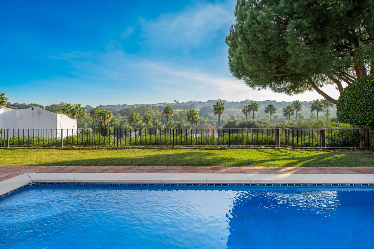 6 Bedroom Villa in Sotogrande - Photo 4