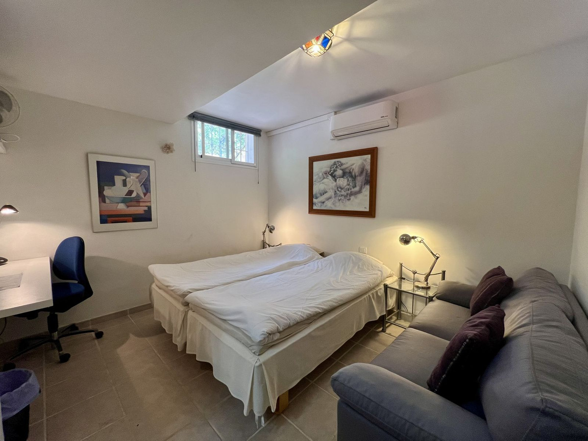 6 Bedroom Country house in Estepona - Foto 30