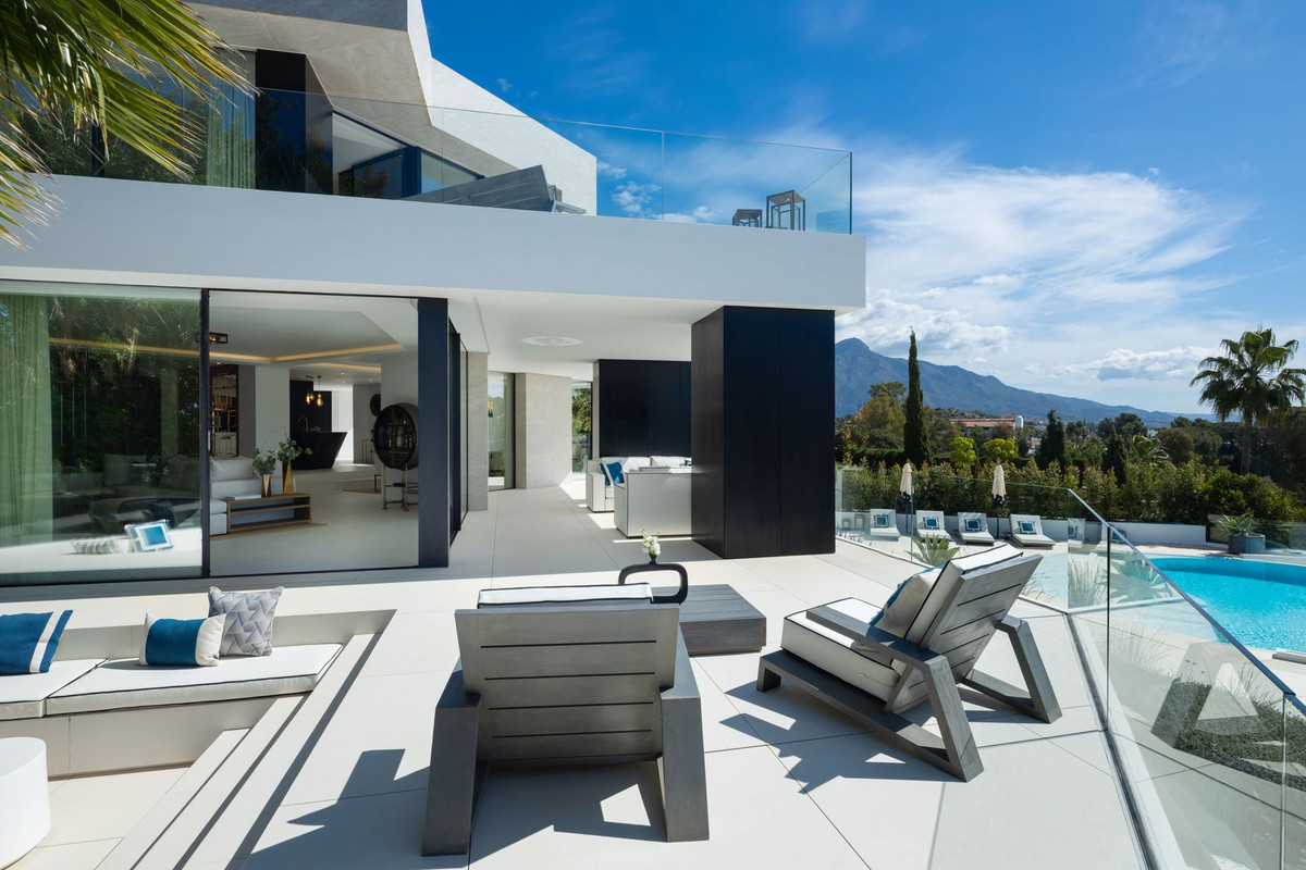 5 Bedroom Villa in Benahavís - Foto 8