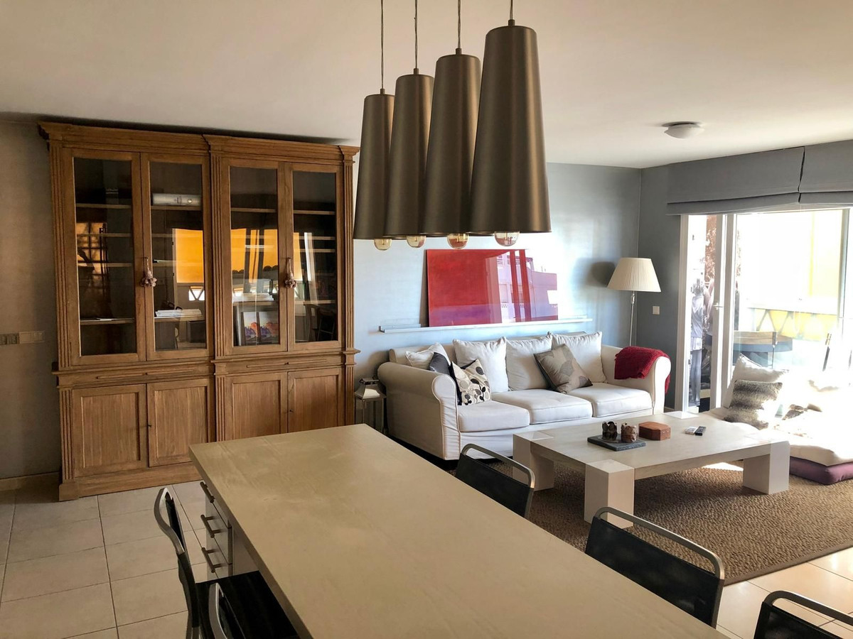 Apartment in Nueva Andalucia