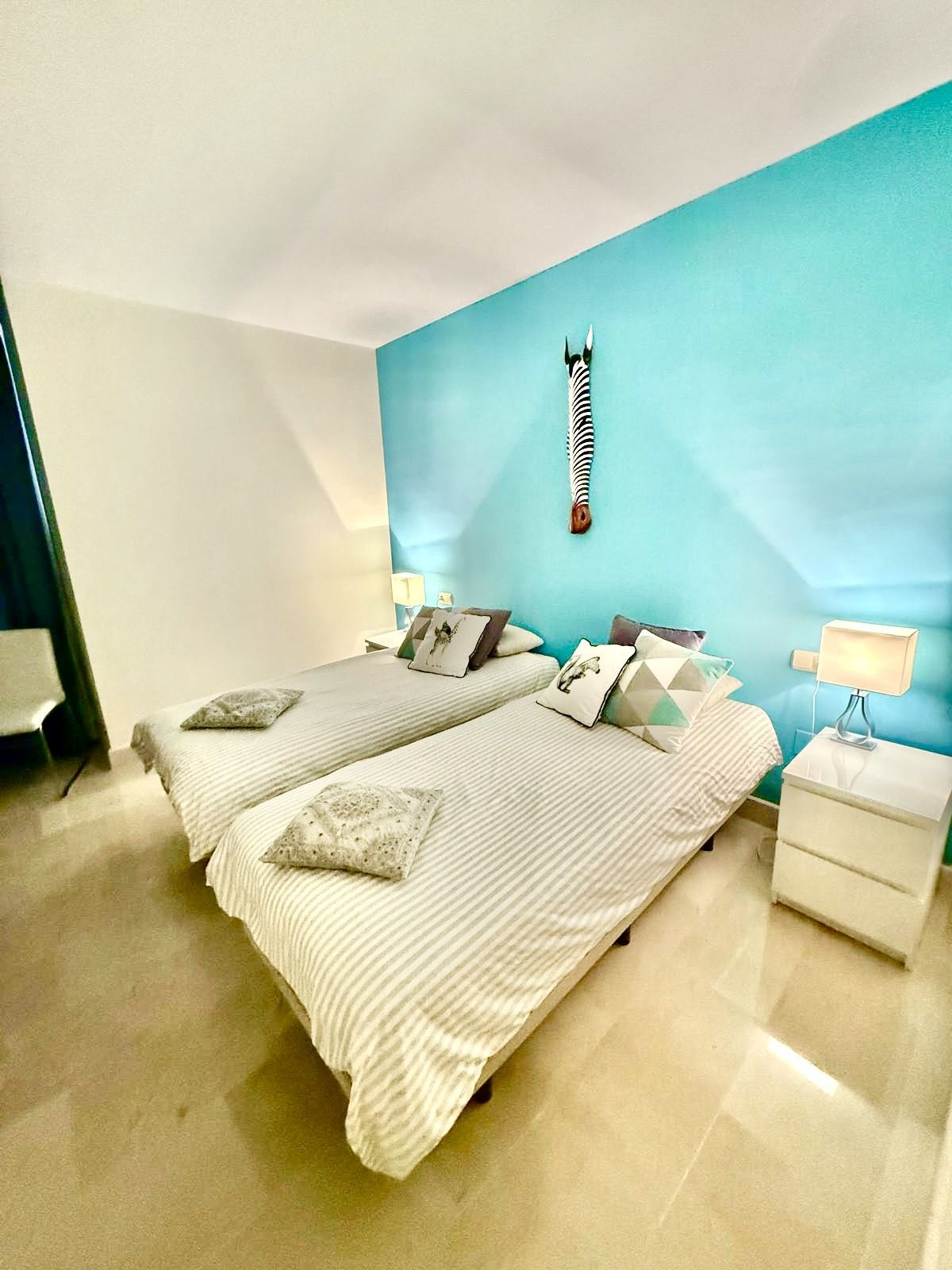 3 Bedroom Apartment in Marbella - Photo 6