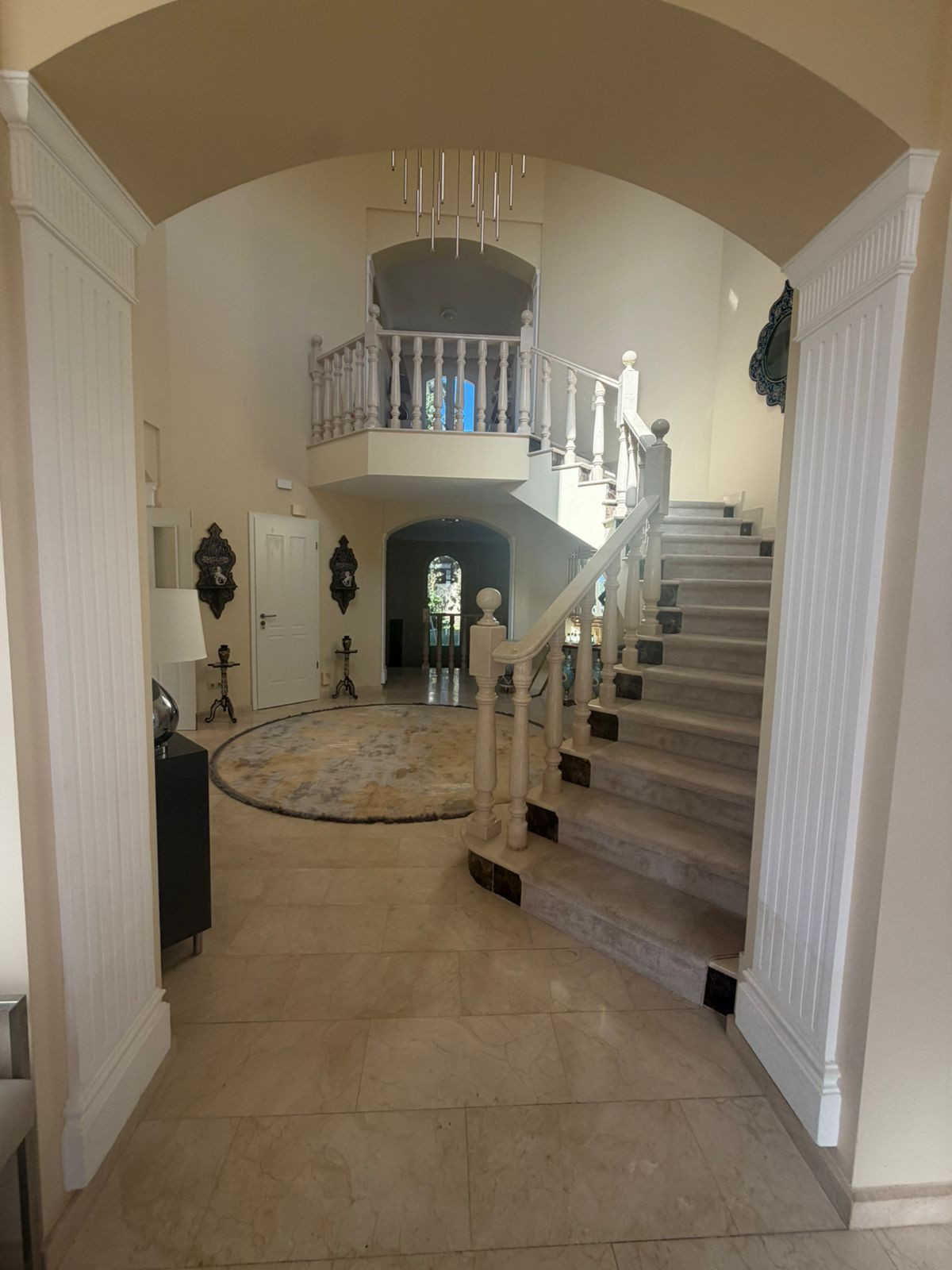 5 Bedroom Villa in Estepona - Photo 11