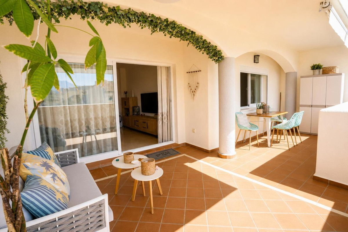 2 Bedroom Apartment in Marbella