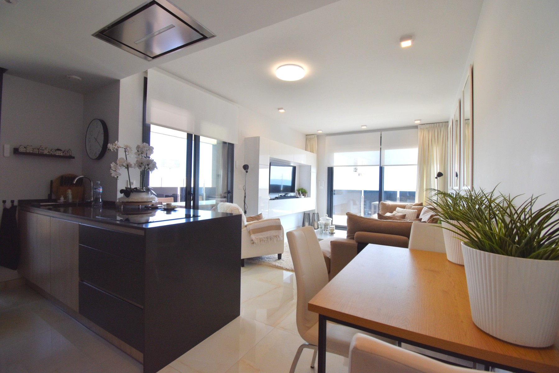 Apartamento com 3 quartos com vista mar em Alicante, Espanha – Foto 8