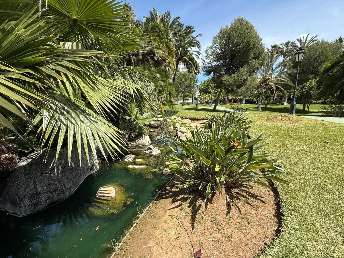 2 Bedroom Apartment in Marbella - Photo 19