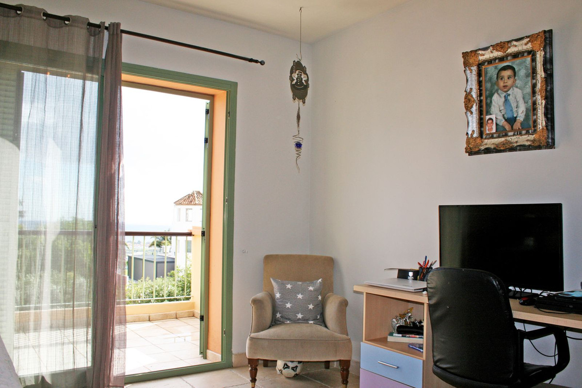 3 Bedroom Penthouse in Benahavís - Foto 18