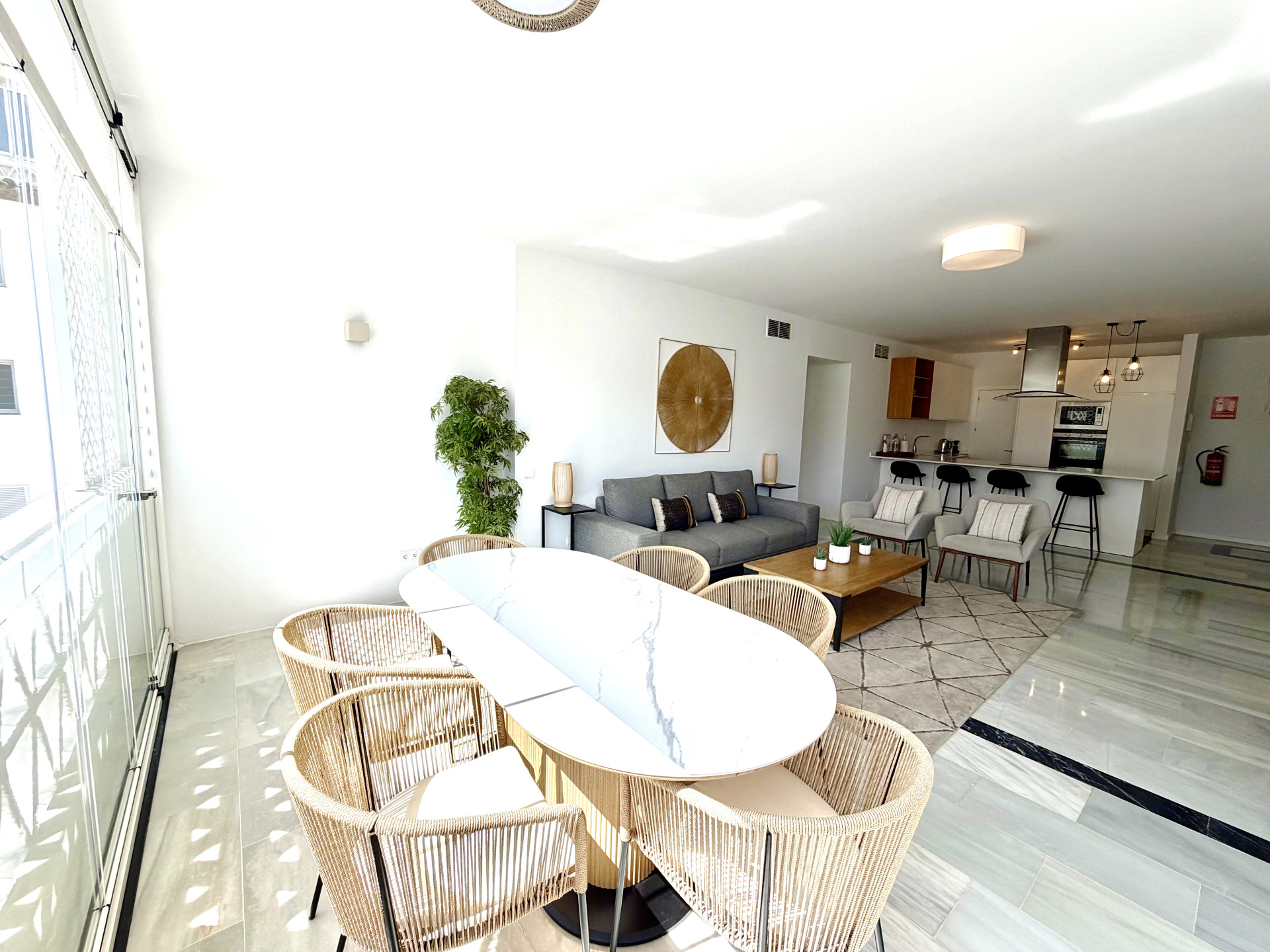 2 Bedroom Apartment in Marbella - Photo 10