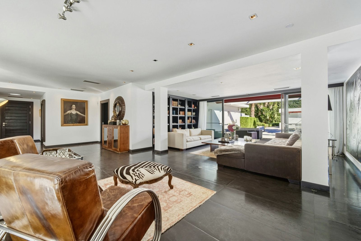 6 Bedroom Villa in San Pedro de Alcántara - Foto 25
