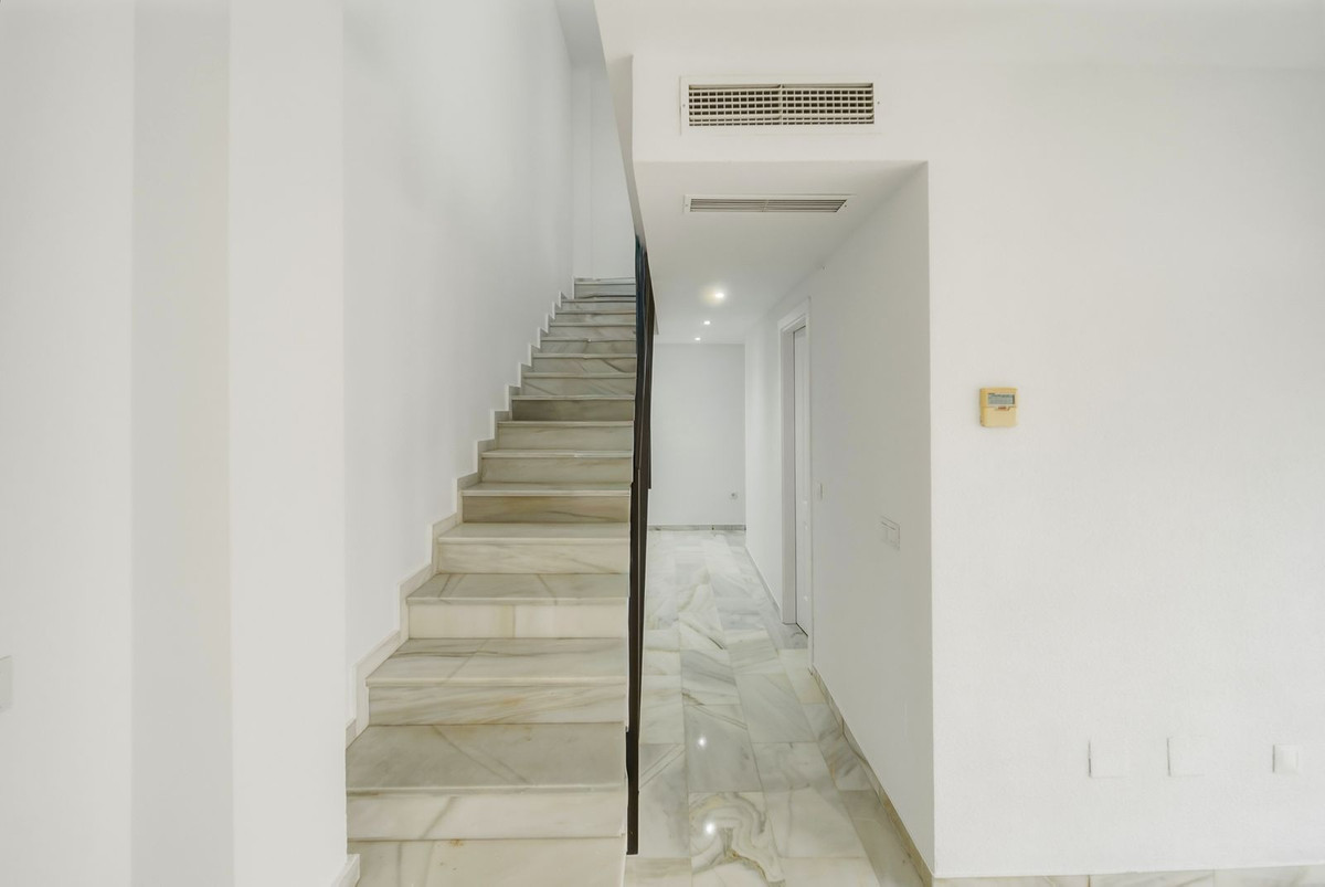 3 Bedroom Penthouse in Benalmádena - Photo 19