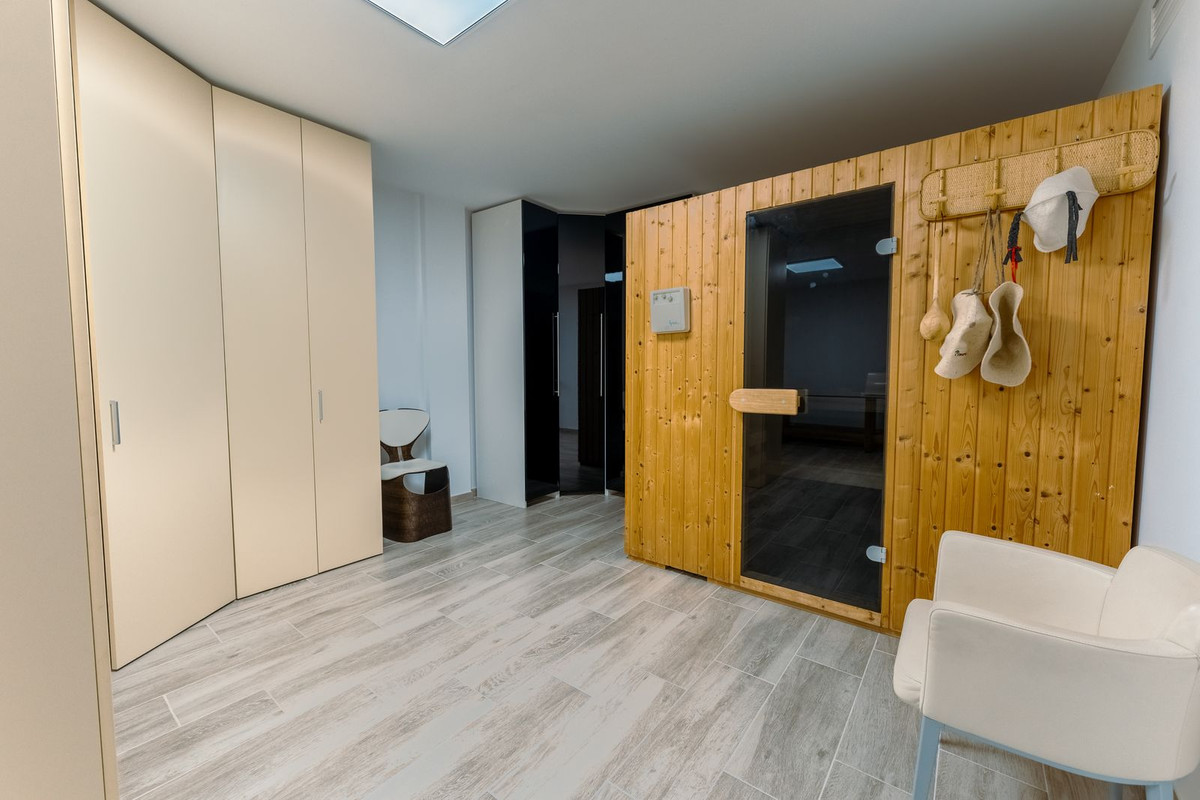 5 Bedroom Villa in San Pedro de Alcántara - Foto 25