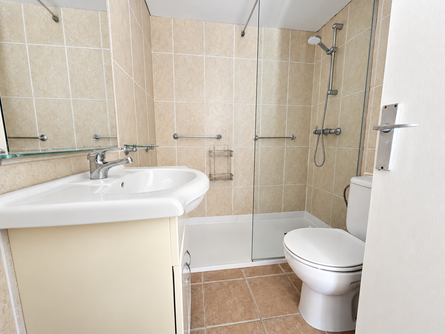 2 Bedroom Apartment in Fuengirola - Photo 15