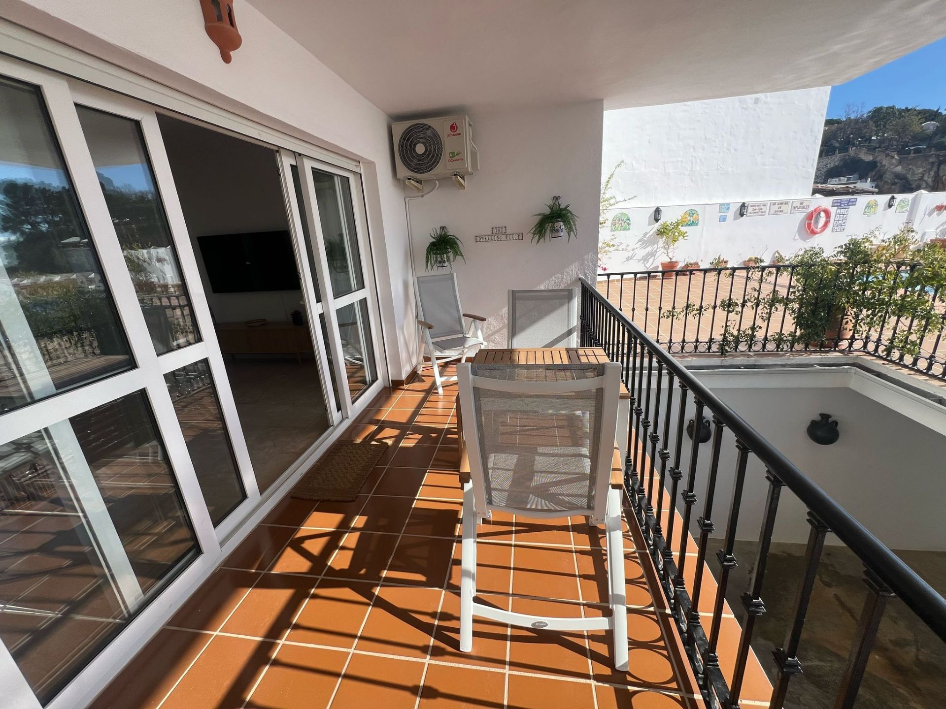 1 Bedroom Apartment in Mijas - Photo 10