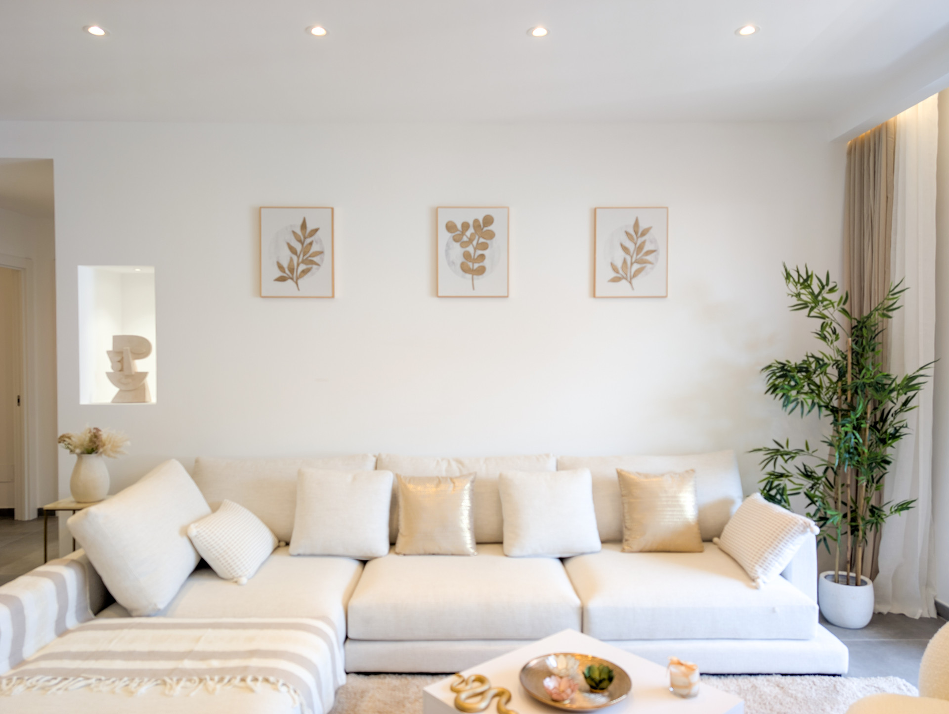 2 Bedroom Apartment in San Pedro de Alcántara - Photo 7
