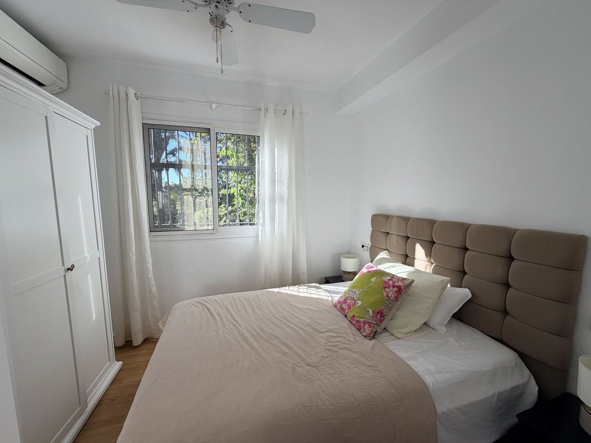 2 Bedroom Apartment in Benahavís - Foto 13