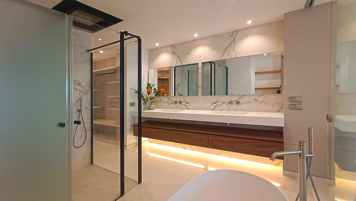 4 Bedroom Apartment in Marbella - Photo 28