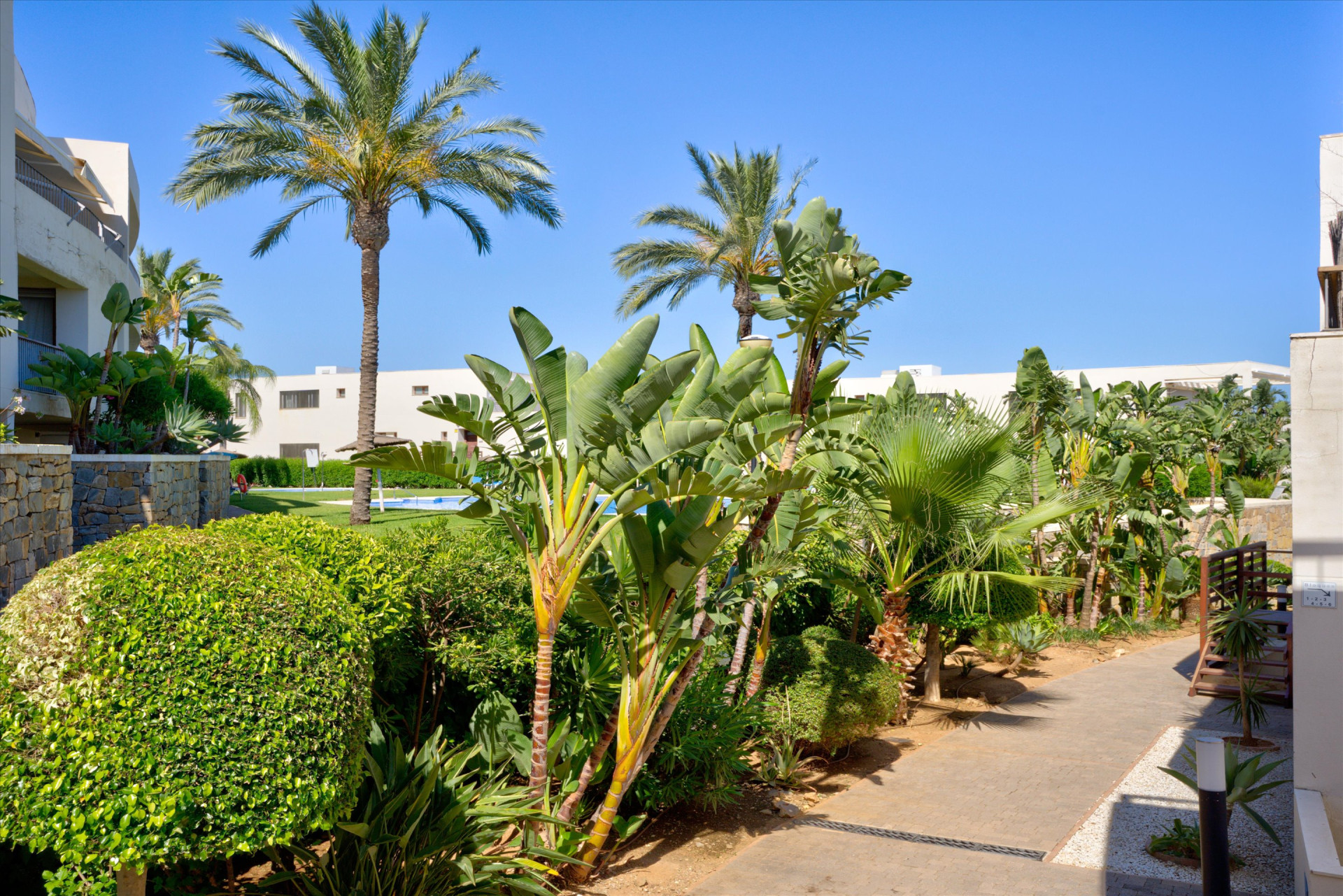 3 Bedroom Apartment in Marbella - Photo 27