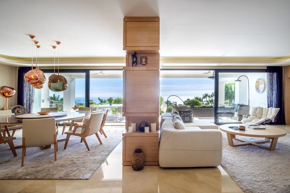 7 Bedroom Villa in Marbella - Photo 10