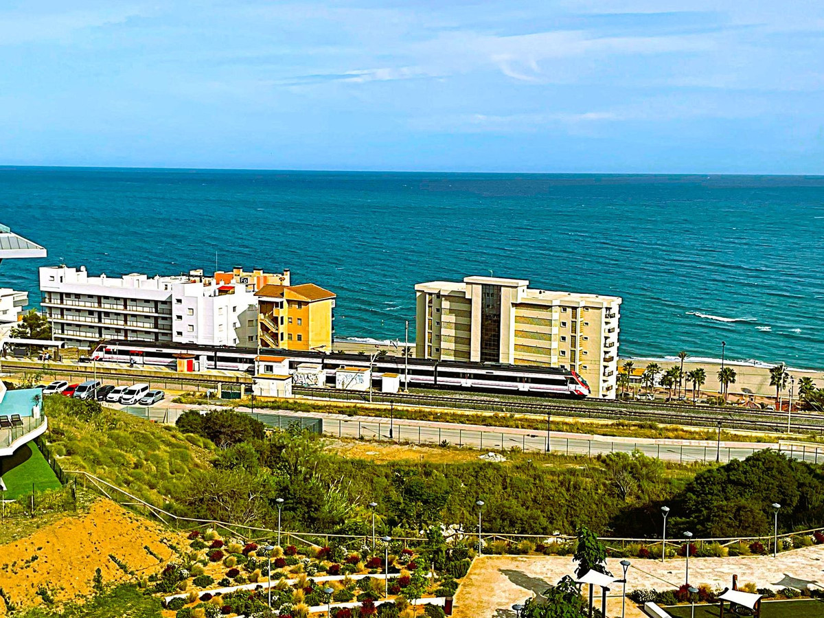 2 Bedroom Apartment in Fuengirola - Foto 5
