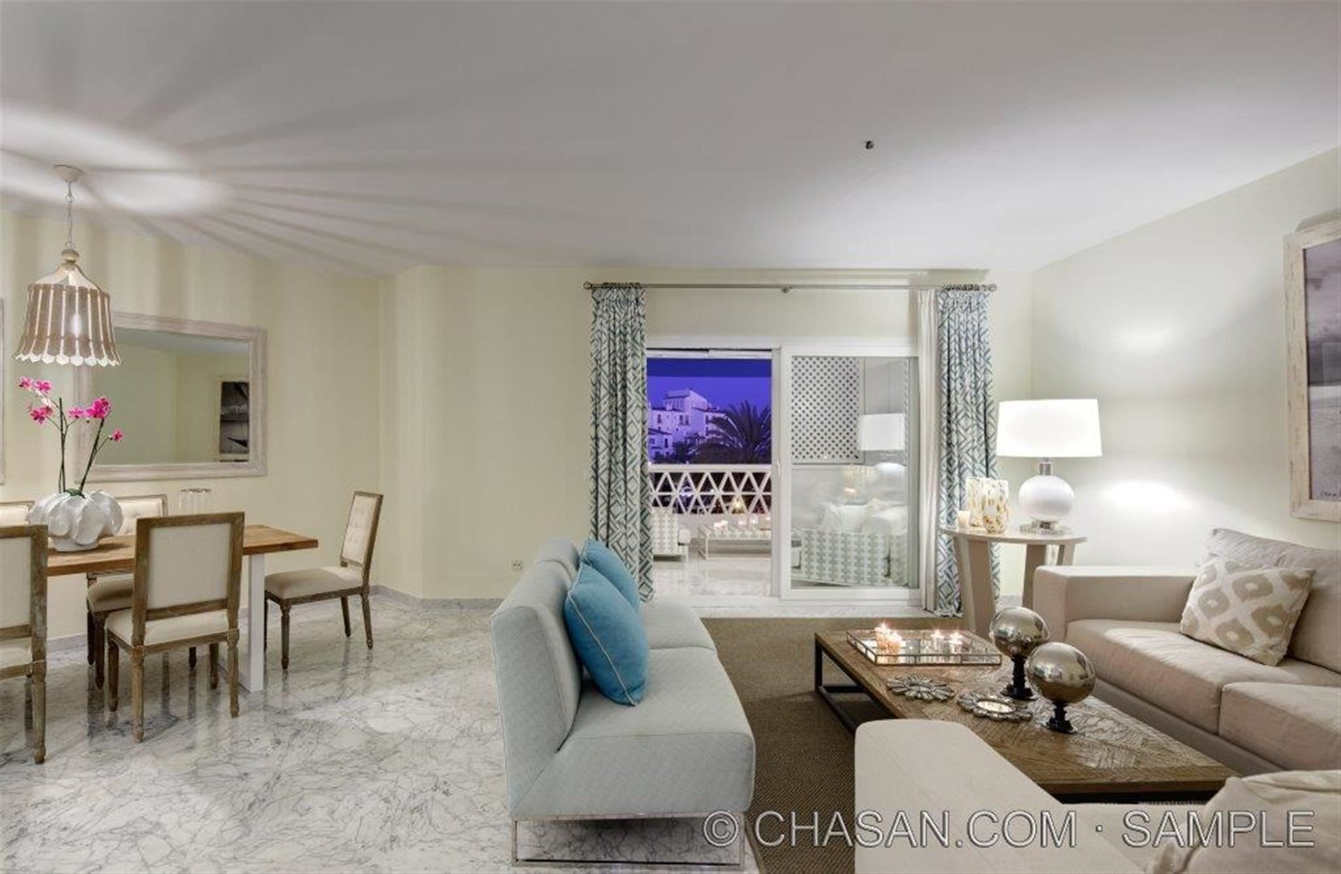 3 Bedroom Apartment in Marbella - Photo 9