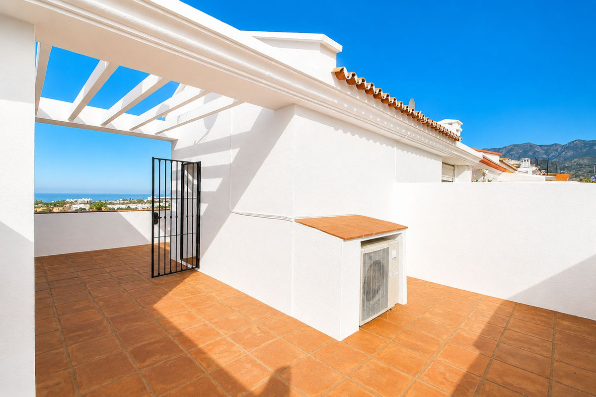 3 Bedroom Townhouse in Marbella - Photo 38
