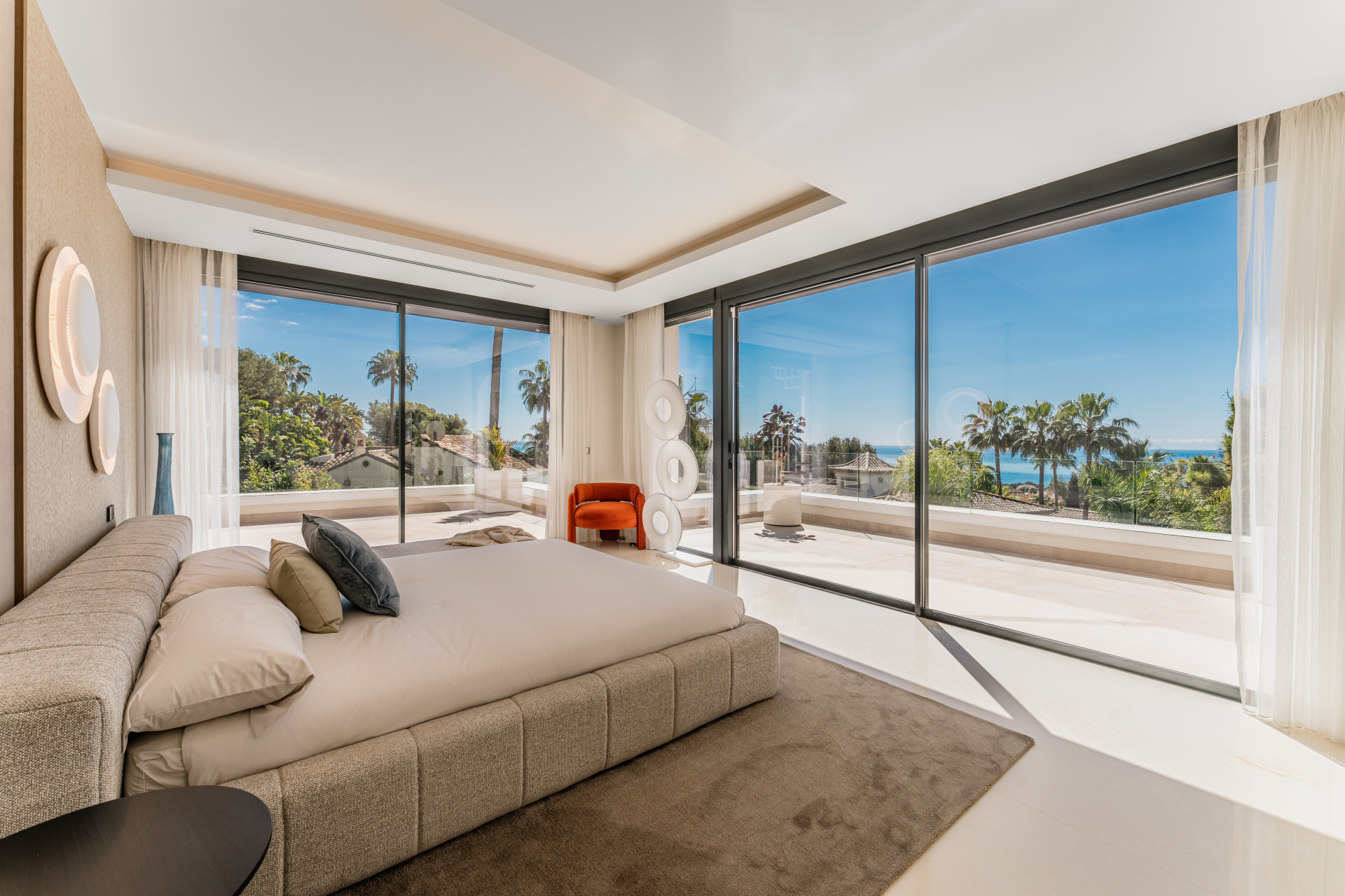6 Bedroom Villa in Marbella - Photo 6
