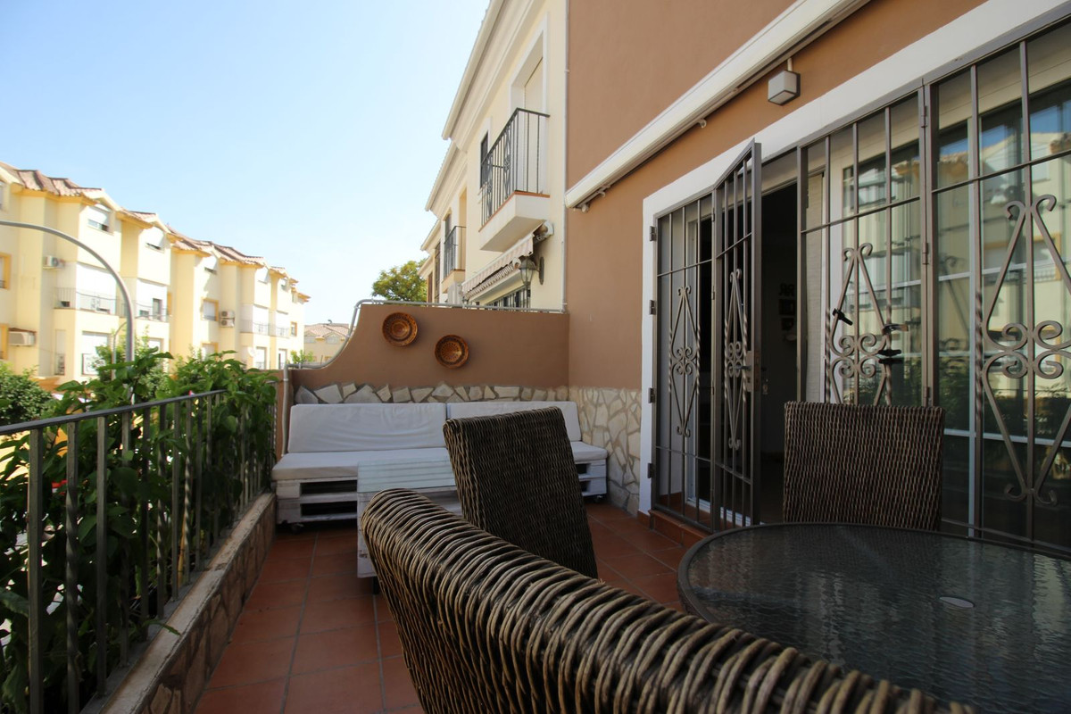 4 Bedroom Townhouse in Coín