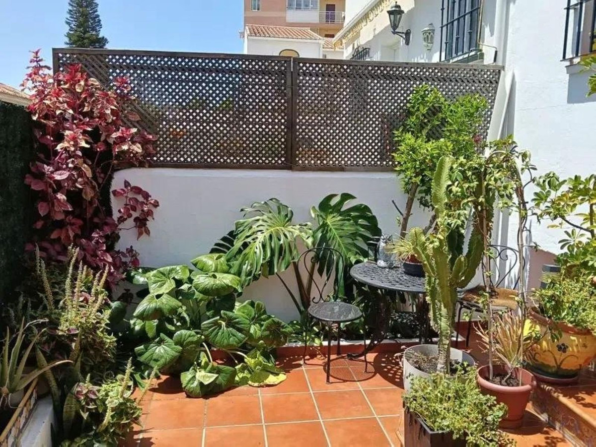 3 Bedroom Townhouse in Torremolinos - Photo 5