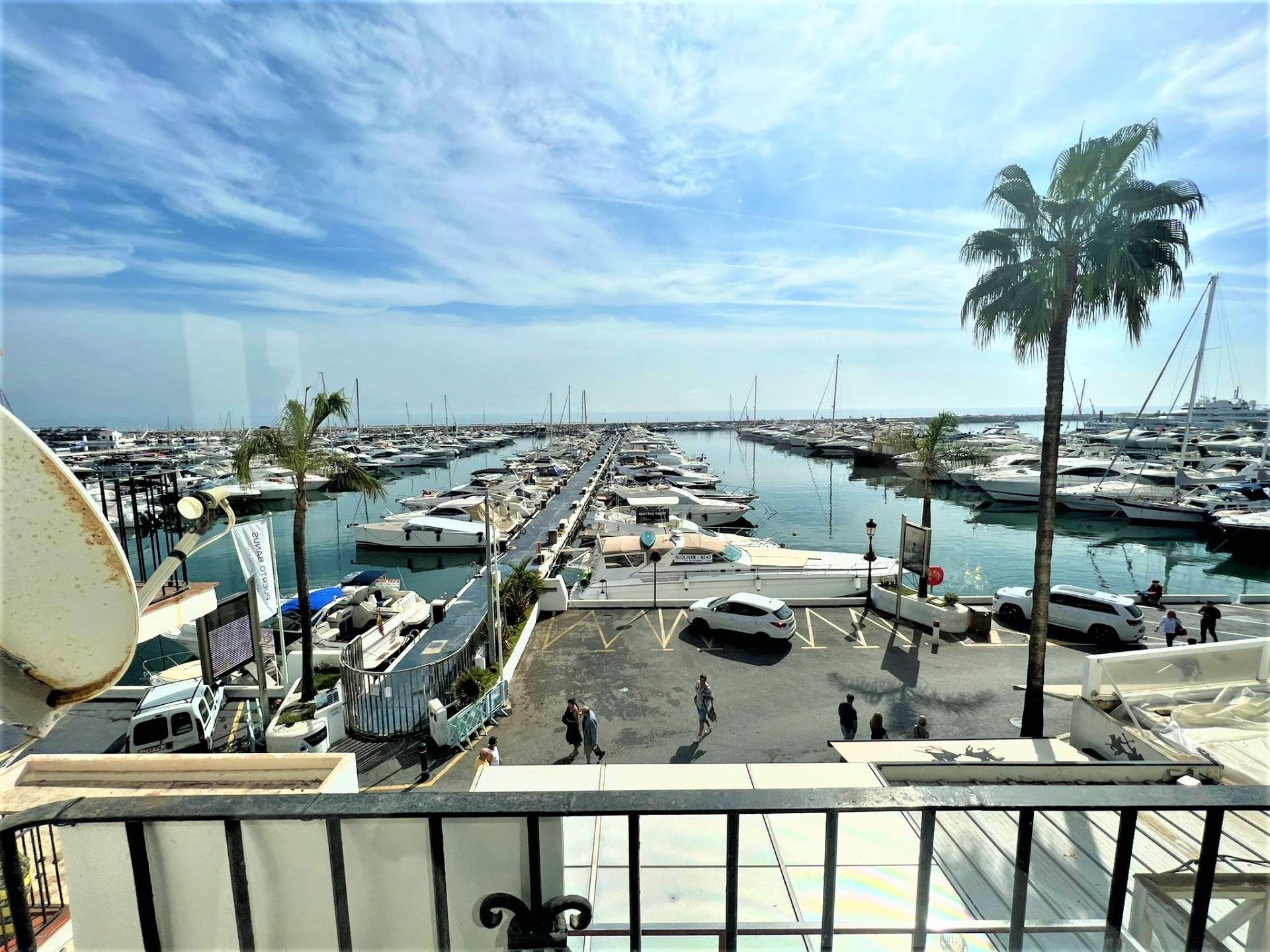 Townhouse in Puerto Banus