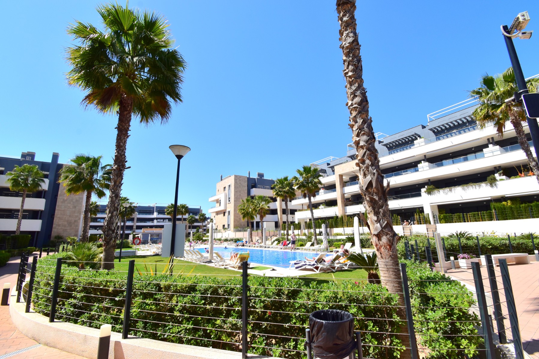Apartamento com 2 quartos com piscina em Alicante, Espanha – Foto 5