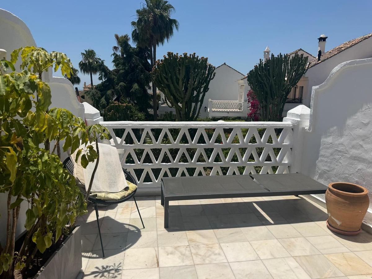 3 Bedroom Townhouse in Marbella - Photo 14