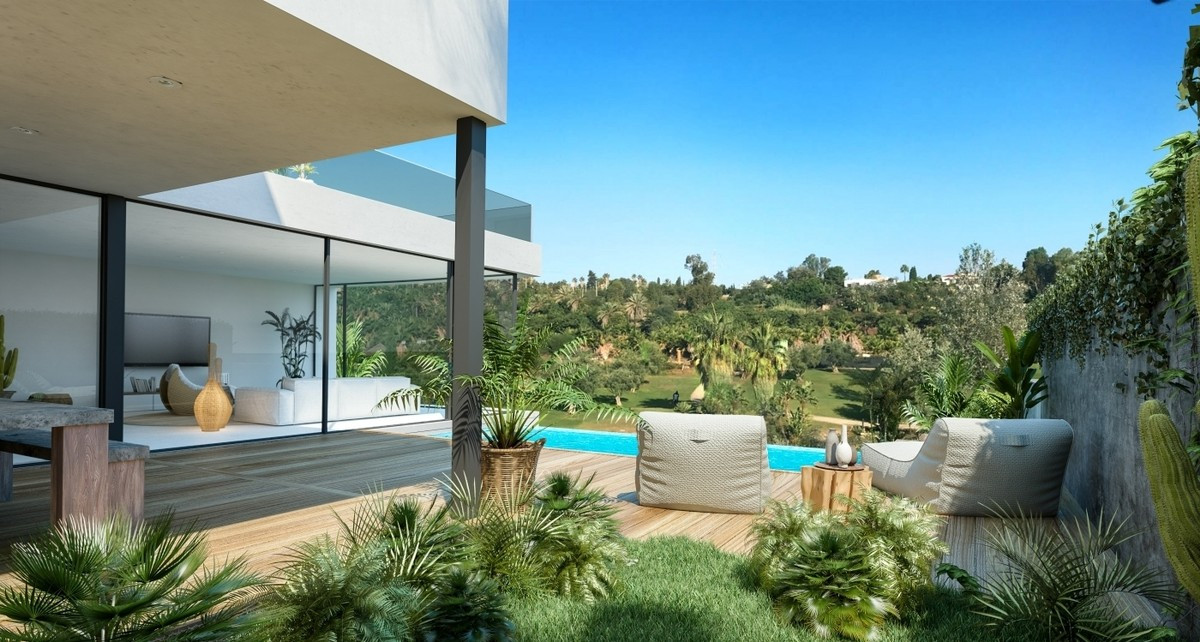5 Bedroom Villa in Estepona - Photo 11