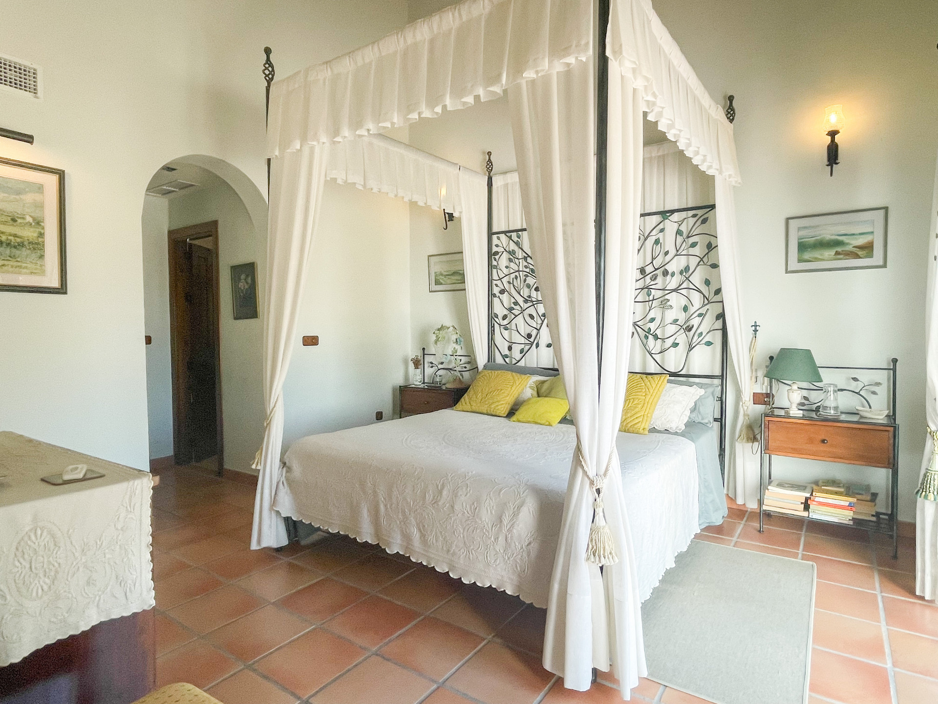 4 Bedroom Villa in Villanueva de la Concepción - Photo 15