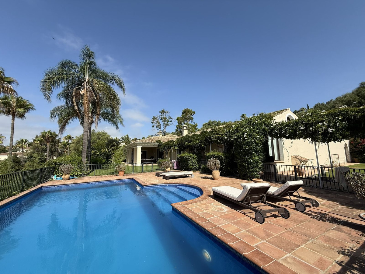 5 Bedroom Villa in Sotogrande - Photo 6