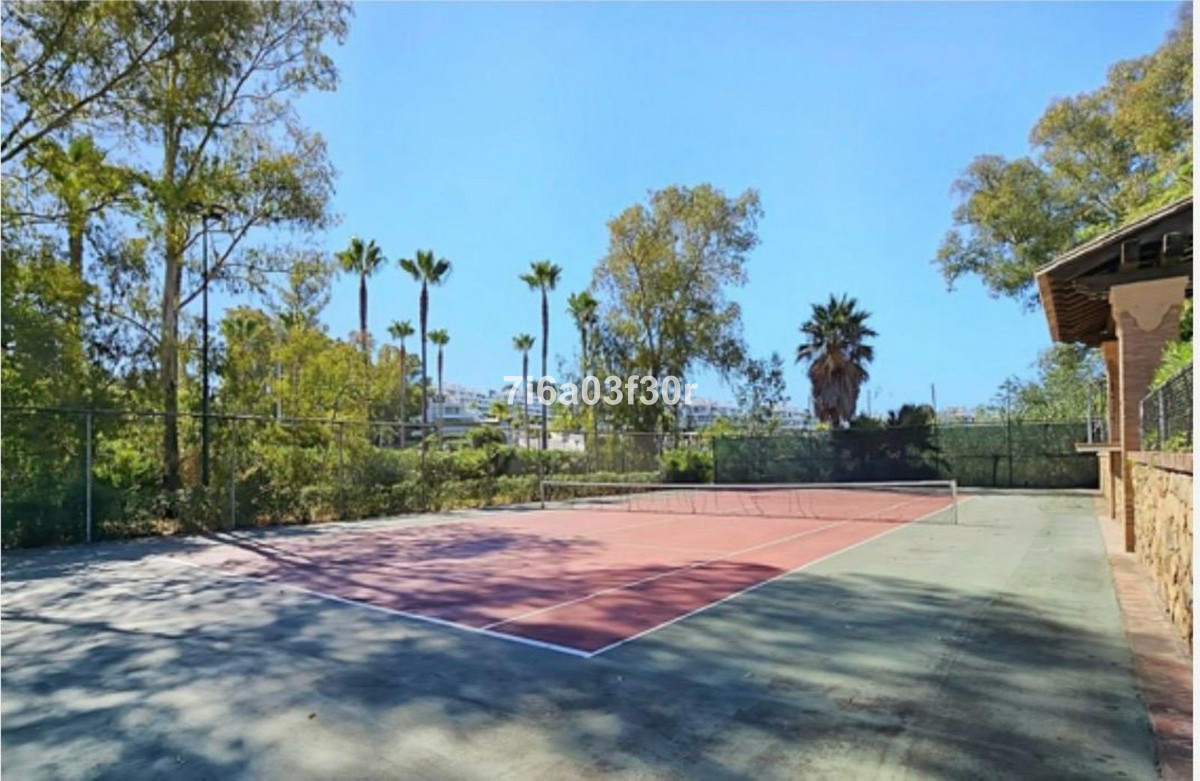2 Bedroom Apartment in Estepona - Foto 18