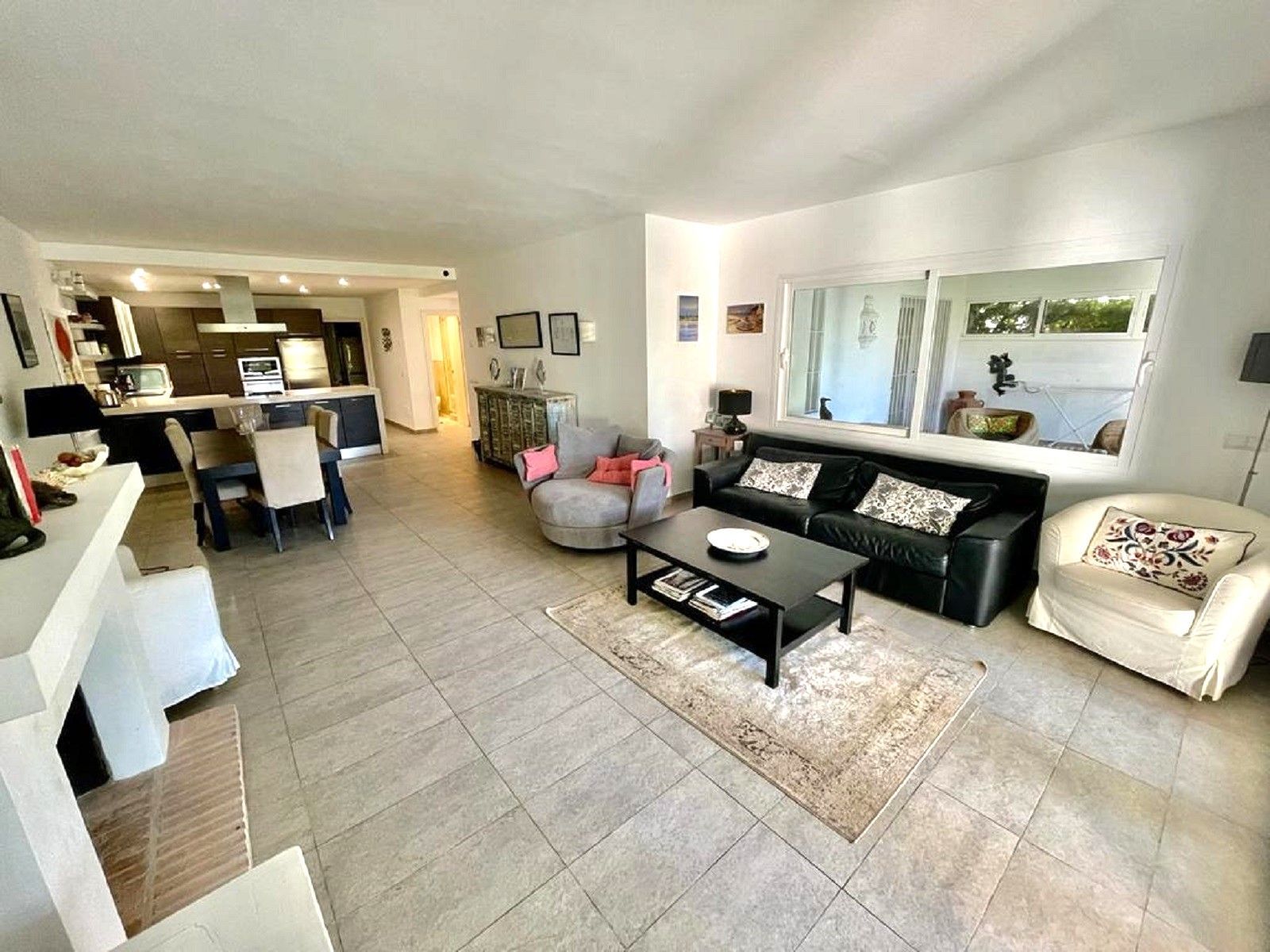 4 Bedroom Apartment in San Pedro de Alcántara - Photo 6