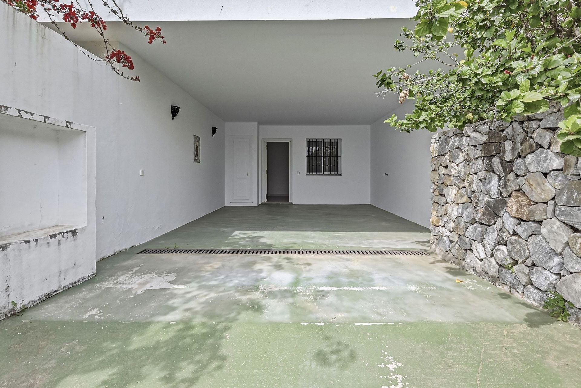 4 Bedroom Townhouse in Marbella - Photo 9