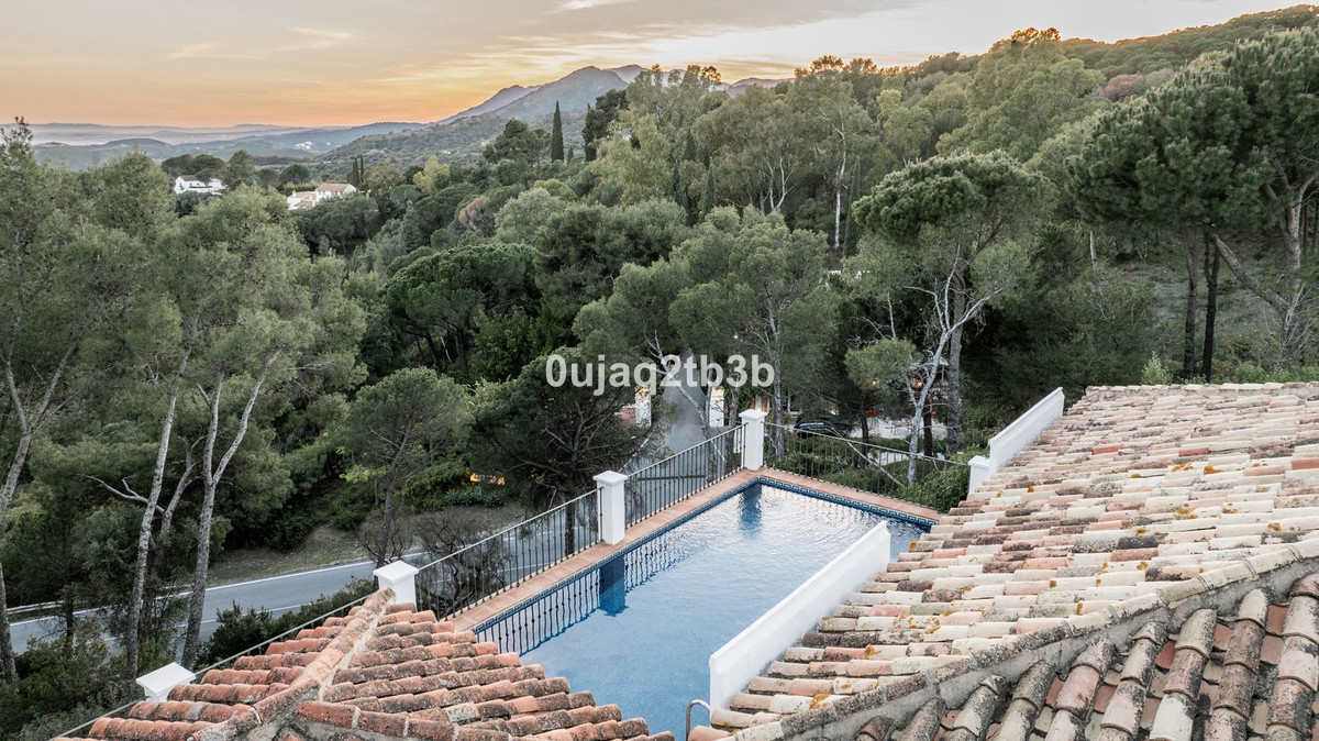 4 Bedroom Villa in Benahavís - Foto 25