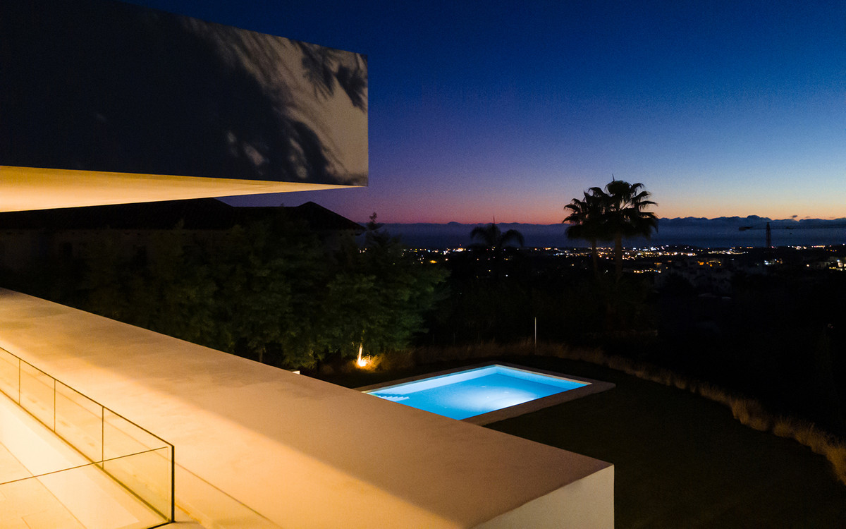 7 Bedroom Villa in Benahavís - Фото 32
