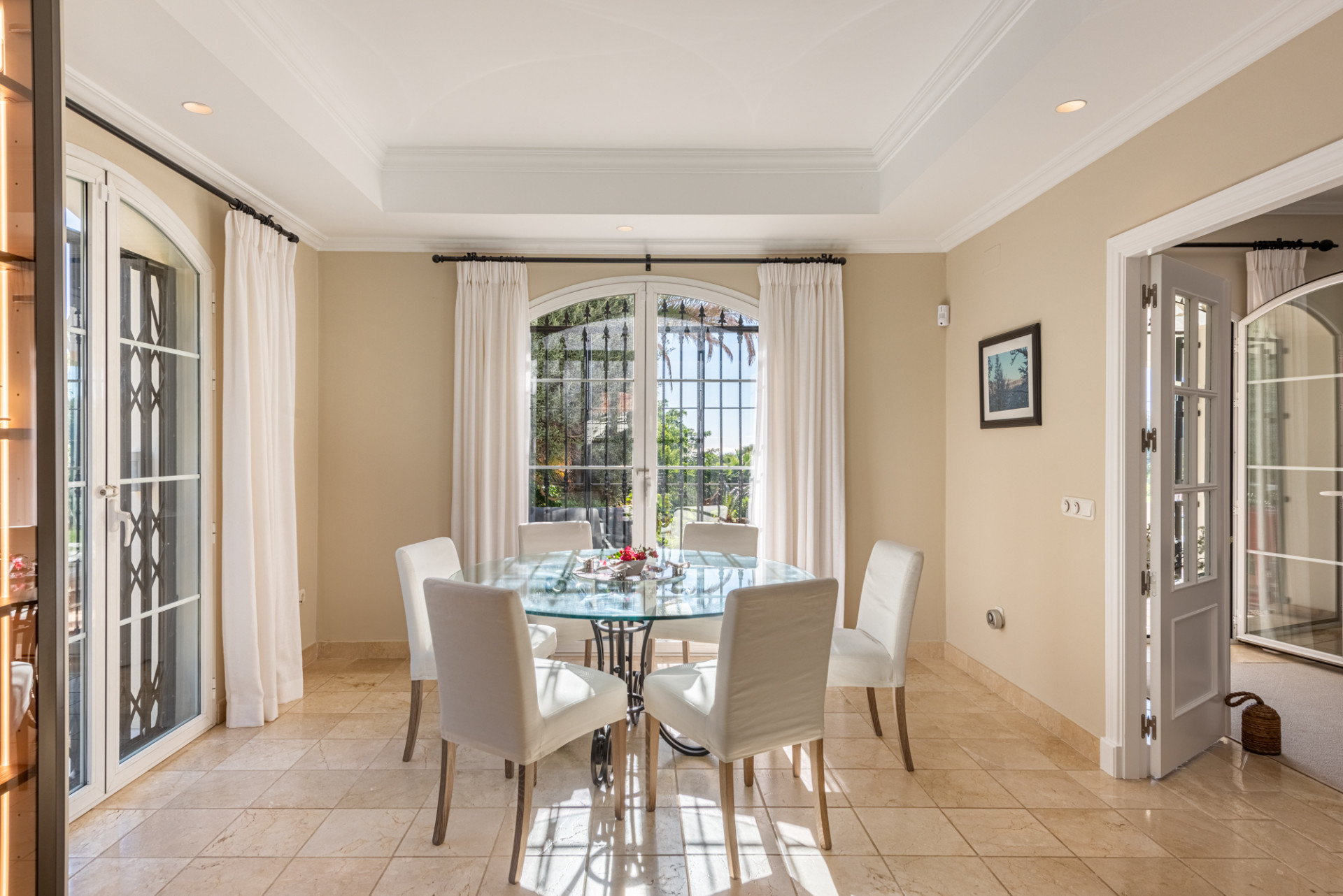 5 Bedroom Villa in Benahavís - Foto 7