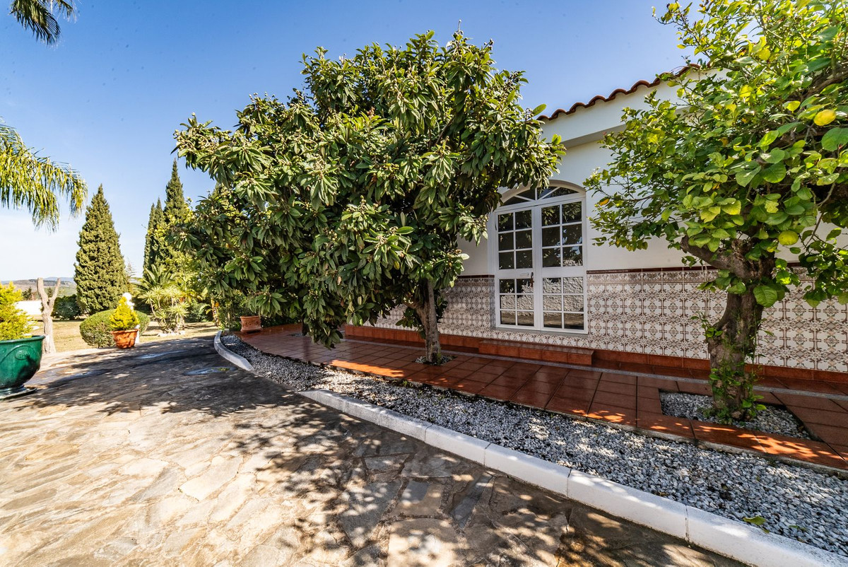 5 Bedroom Villa in Alhaurín de la Torre - Photo 64