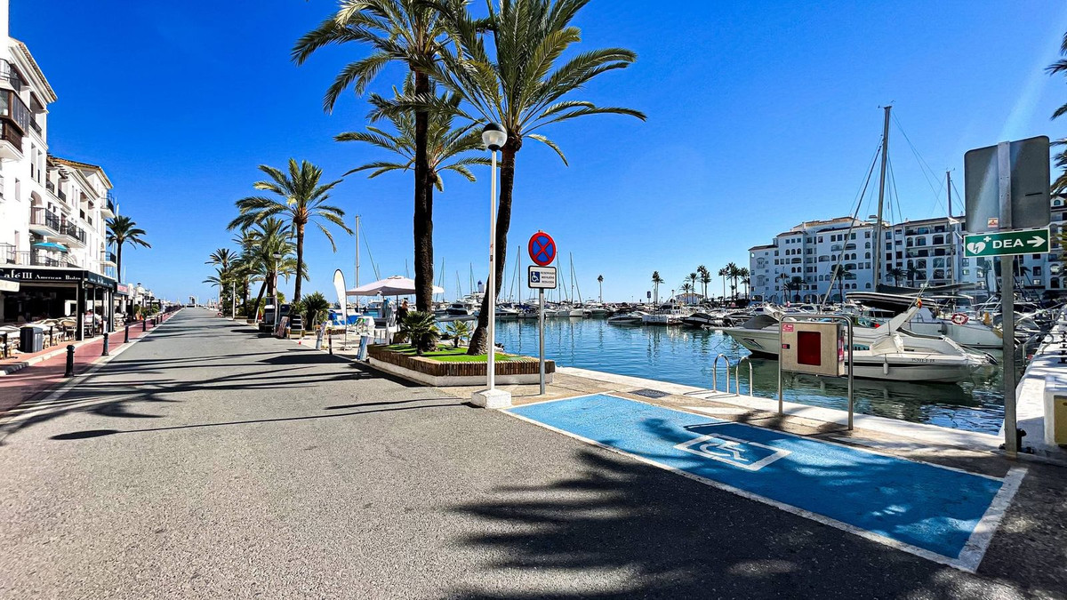 2 Bedroom Apartment in La Duquesa - Фото 23