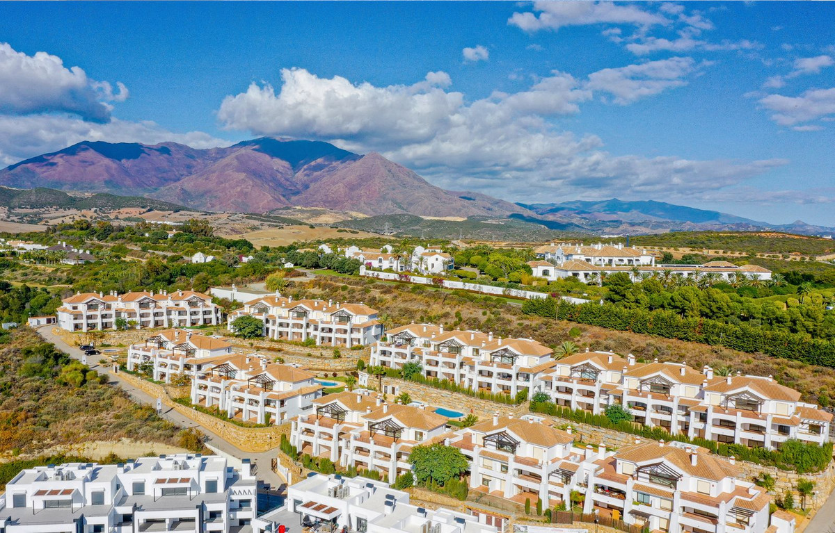 3 Bedroom Apartment in Casares - Photo 40
