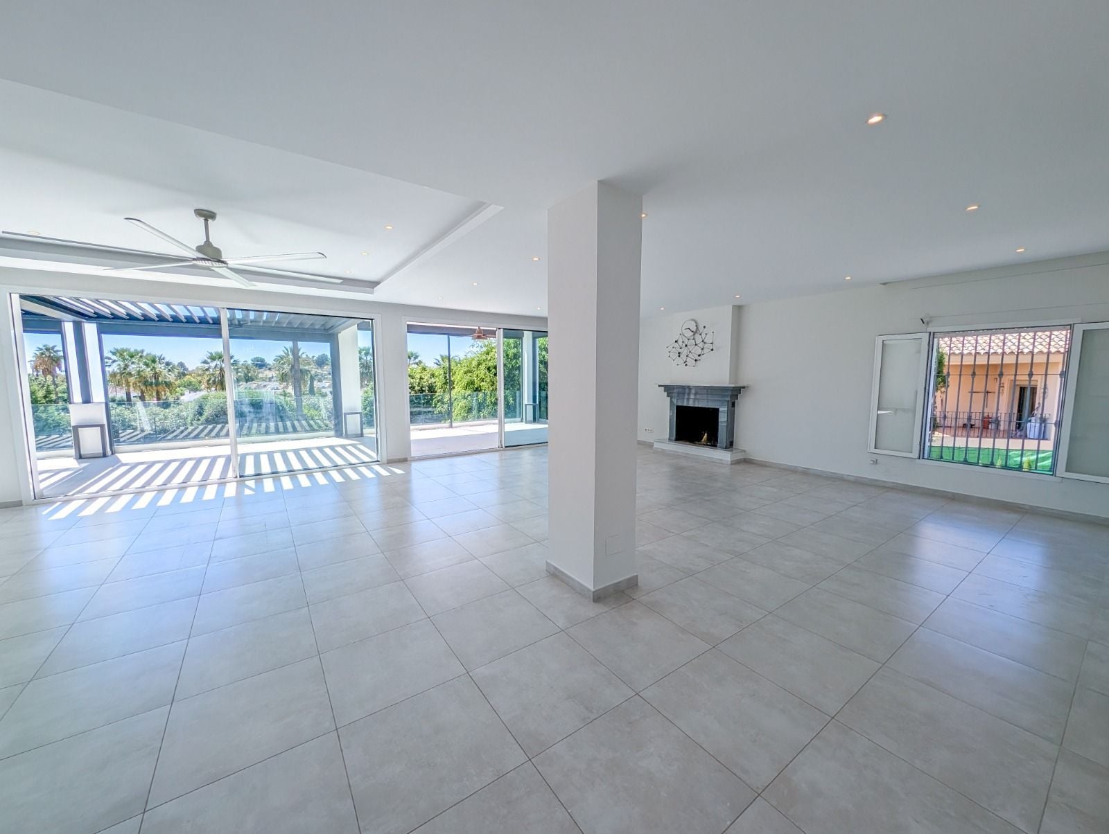 4 Bedroom Villa in Marbella - Photo 19